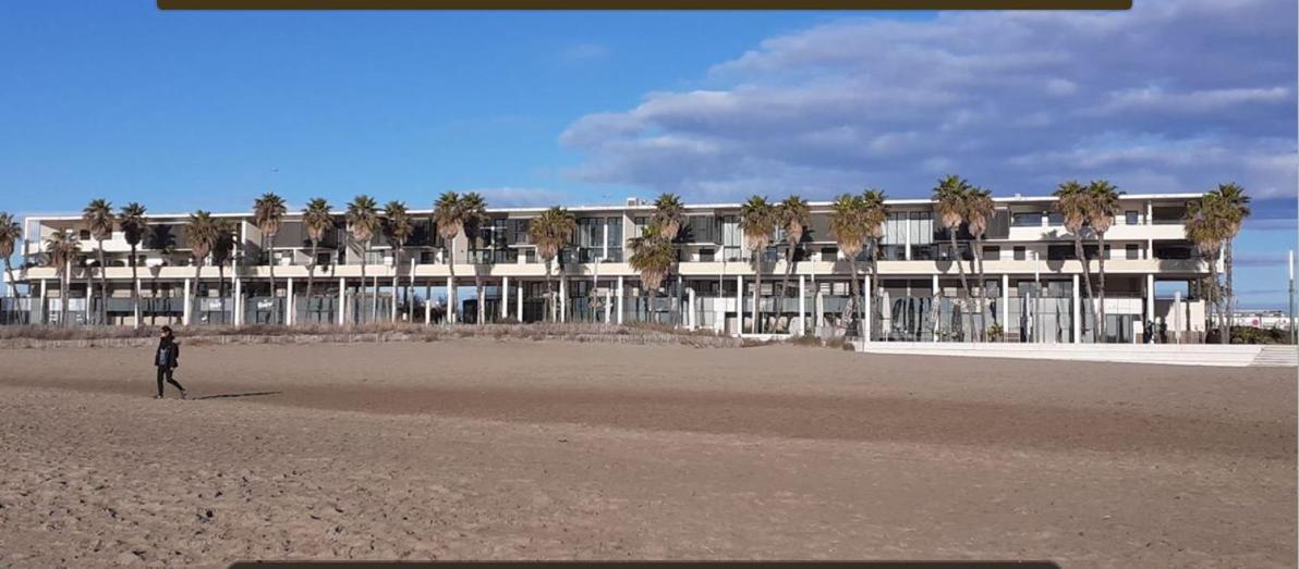 Port Cros Appartement Sete Exterior photo